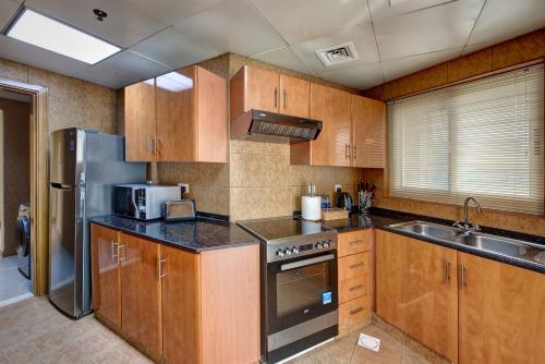 Cucina o angolo cottura di Radiance Premium Suites