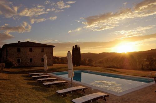 Private Villa with Pool close to Seaside – Photos 3