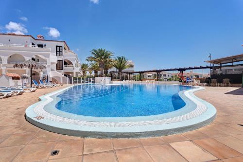 Beautiful Apto Amarilla Golf By Paramount Holidays