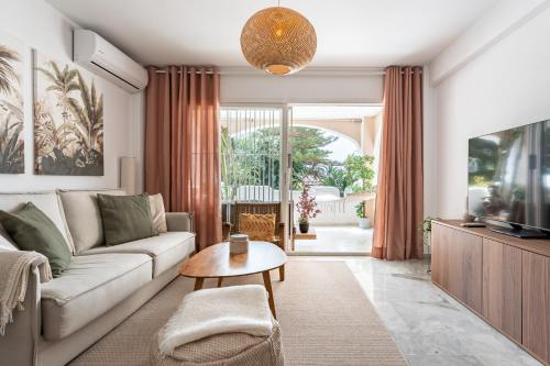 Casa Medellin Beachfront oasis with pool