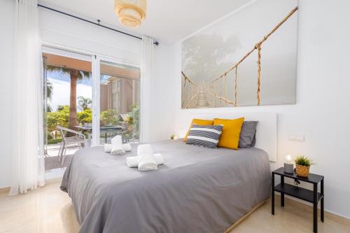 Posteľ alebo postele v izbe v ubytovaní Nordik Apartments Village - Torrox "Tønsberg"