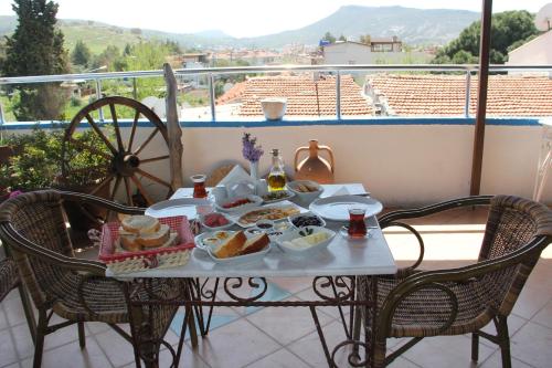 Gallery image of Foça Ensar Hotel in Foça