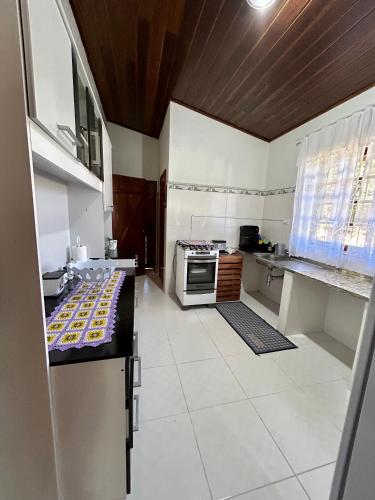 Kuchyň nebo kuchyňský kout v ubytování Casa de Campo Vizinha da Lua