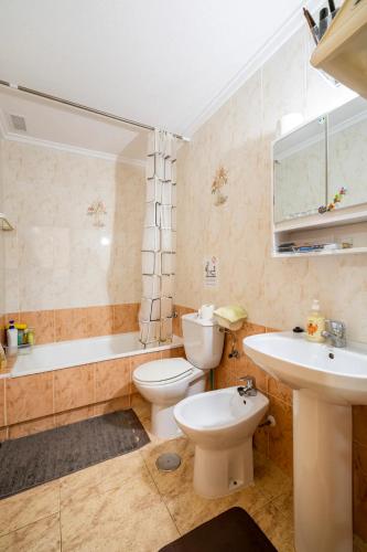 Apartamento compartido - SOLO EL DORMITORIO ES PRIVADO photo 4