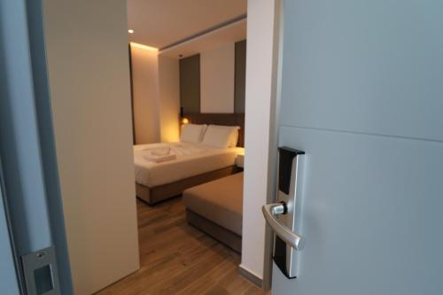 Gallery image of ADMIRO Hotel in Ksamil