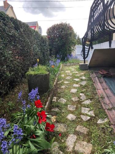 Fotografia z galérie ubytovania Maison indépendante avec jardin v destinácii Le Mans