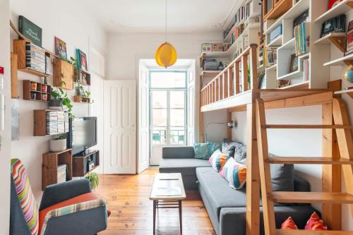 Say What Lisbon? — Street Art / Family Apartment