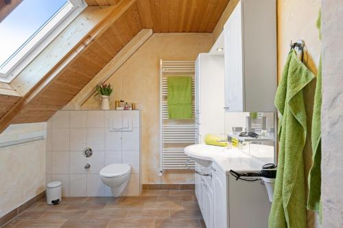 Koupelna v ubytování Zum Fährmann 2 Whg 3 im OG in 18356 Pruchten