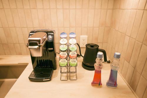 Set per la preparazione di tè e caffè presso Richmond Hotel Premier Tokyo Schole