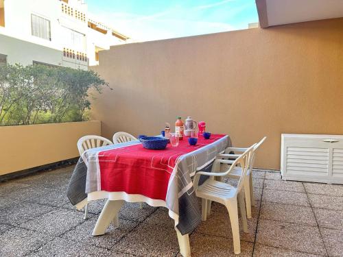 Appartement Sainte-Maxime, 2 pièces, 4 personnes - FR-1-226-520