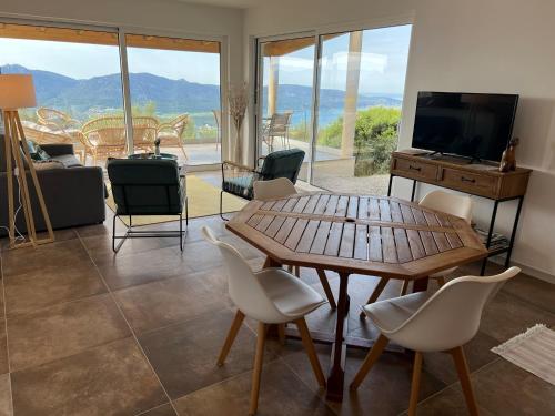 Fotografie z fotogalerie ubytování Villa Capriona v destinaci Olmeto