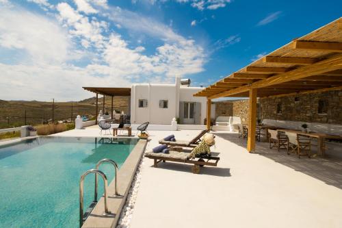 My Evilia Villa