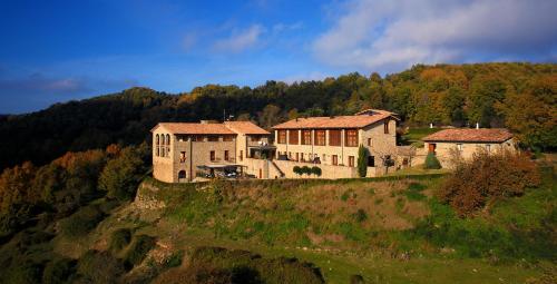 Photo de la galerie de l'établissement Hotel Restaurante El Ventós, à Sant Felíu de Pallarols