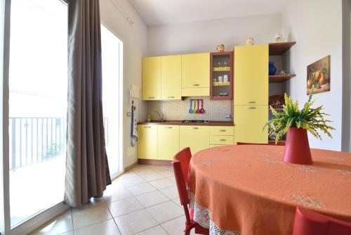 Köök või kööginurk majutusasutuses La Terrazza sul Porto