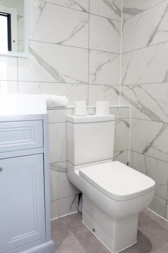 Designer Cardiff Apartments photo 46