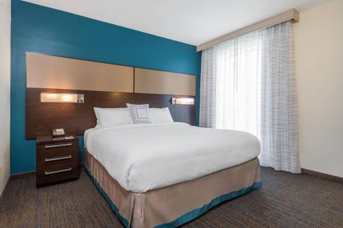 Residence Inn by Marriott Charlotte City Center Image