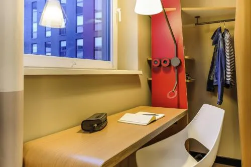 Ibis Berlin Hauptbahnhof photo 14