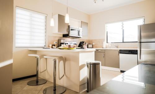 Dapur atau dapur kecil di Gold Coast Aruba - Aurum Collection