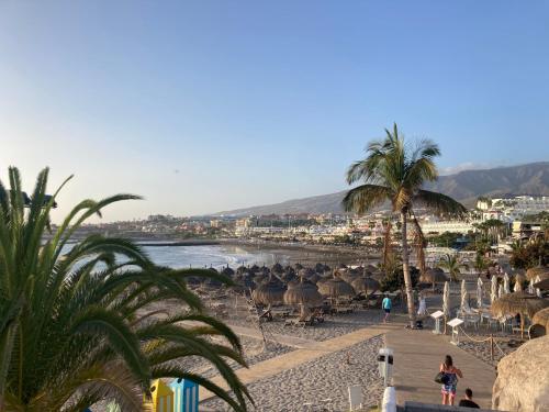 Luxury Flat, few minutes from Fanabe Beach!