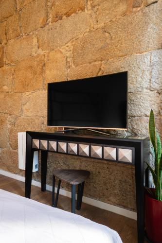 Charming Porto Gem Metro Balcony Central Location