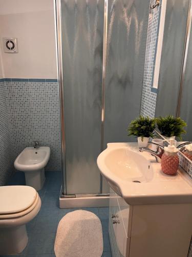 Koupelna v ubytování Affittacamere Louis