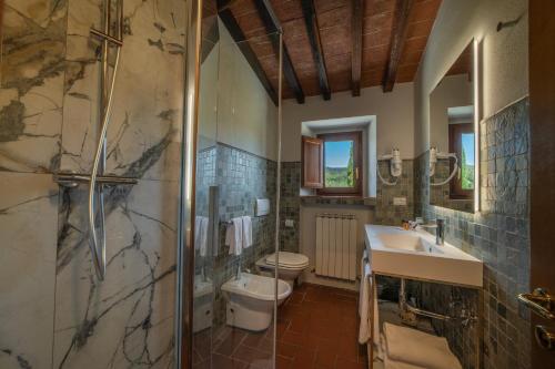 Kúpeľňa v ubytovaní Borgo Le Noci Chianti Retreat & Pool