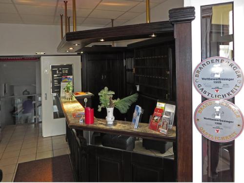 Una cocina o zona de cocina en Hotel Fürstenberg