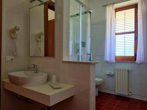 Koupelna v ubytování Kleade B&B