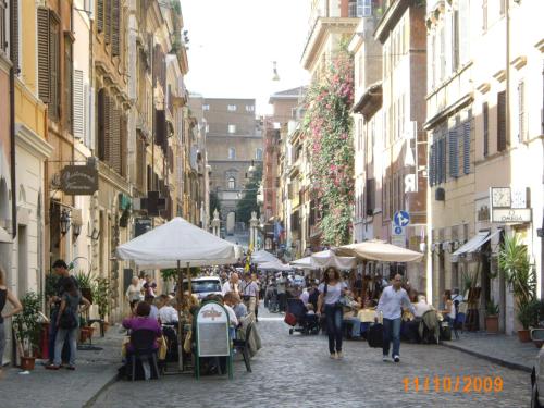 Borgo Pio Vatican Apartment – Photos 2