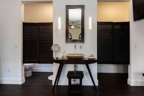 Koupelna v ubytování Vive Zen Queen Room