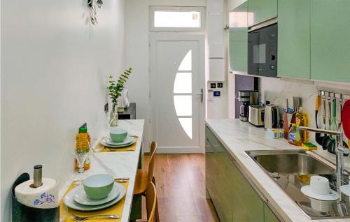 Stunning Home In Taverny With Wifi And 1 Bedrooms