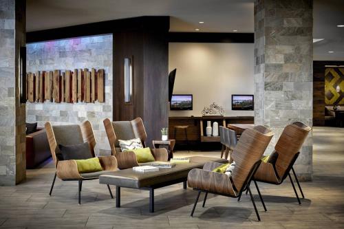 Portland Marriott Downtown Waterfront Image