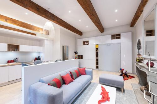 ALTAI Annecy Rent Lodge