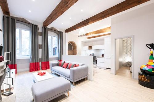 ALTAI Annecy Rent Lodge