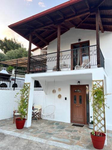Neakitos Summer House