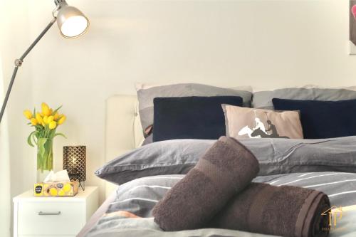Postel nebo postele na pokoji v ubytování UNLIMITED - schön & zentral wohnen perfekt für kurze Aufenthalte