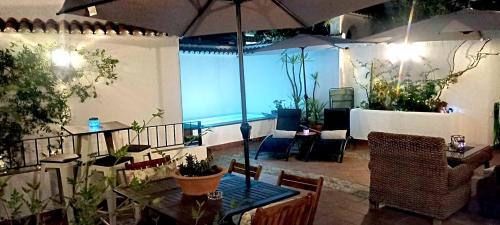 Ruang duduk di Casa Las Tinajas