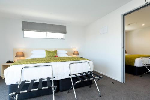 Ein Bett oder Betten in einem Zimmer der Unterkunft 2 on Whiteleigh and 239 on Lincoln Motel