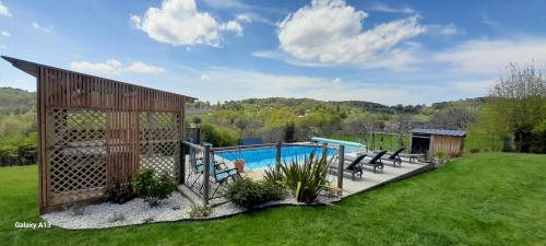 Zdjęcie z galerii obiektu Maison et piscine à Sarlat, Périgord noir w mieście Sarlat-la-Canéda