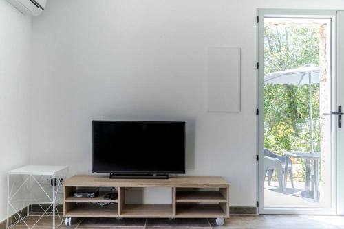 Studio Charmant U Pinu, 2 personnes, 6 Kms de Porto Vecchio