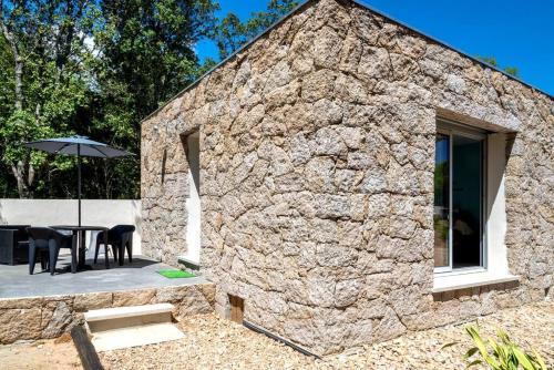 Studio Charmant U Pinu, 2 personnes, 6 Kms de Porto Vecchio