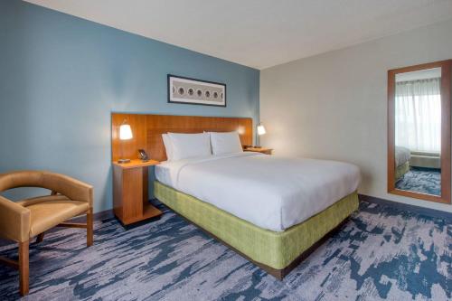 Katil atau katil-katil dalam bilik di Fairfield Inn & Suites Raleigh Crabtree Valley