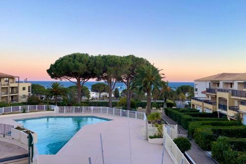 Les Issambres, appartement face mer Golf St Tropez