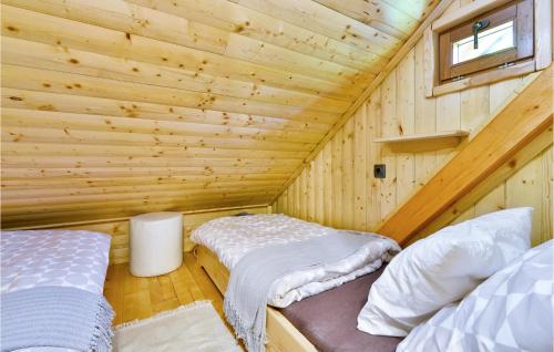 Voodi või voodid majutusasutuse Beautiful Home In Kraljev Vrh With Wifi toas