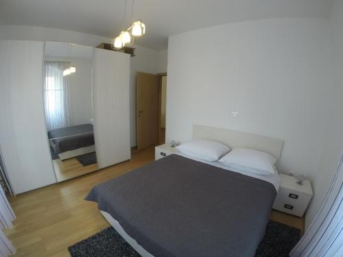 Promenade apartment