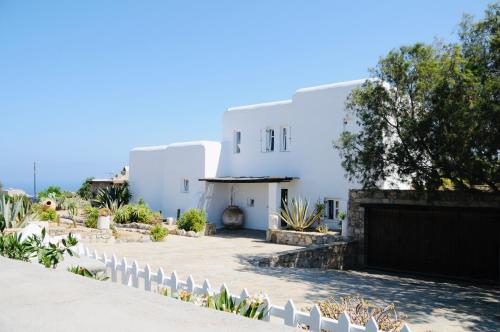 Dreamy Boho 5bed Villa with Pool and Ocean View