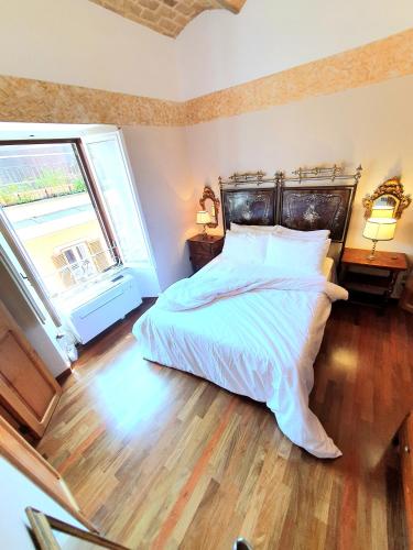 1878s by SC LUXURY HISTORIC HOUSE PIAZZA DI SPAGNA photo 12
