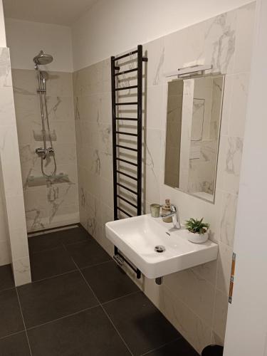 Salle de bains dans l'établissement J&Z apartmán