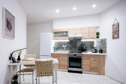 Joseph Seaside Apartment