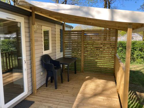 Fotografia z galérie ubytovania Mobile home 3 chambres Camping Cœur de Vendée 3 étoiles v destinácii La Boissière-de-Montaigu